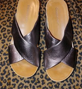 7 Chocolat Blu silver wedge